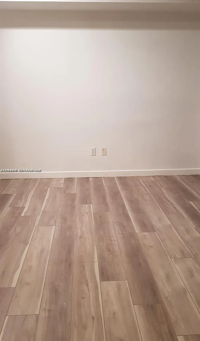One Miami East Condo — Photo 3
