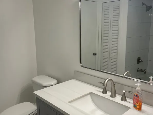 1071 Seacliff Dr N, Daphne, AL 36526