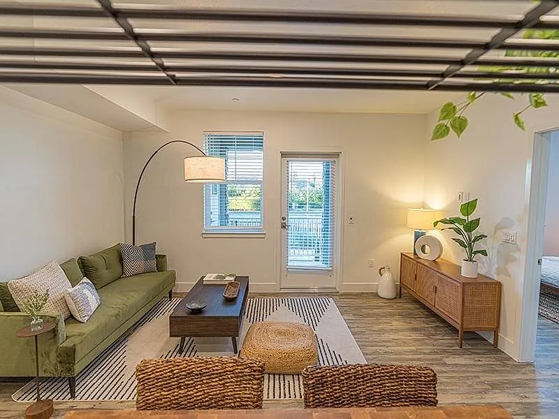 Vela Santee Apartments — Photo 2