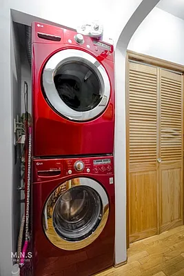 Rented by MNS | media 36