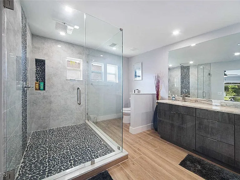 2633 SE 19th Pl — Photo 9