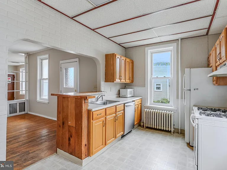 404 Hummel Ave #A — Photo 3