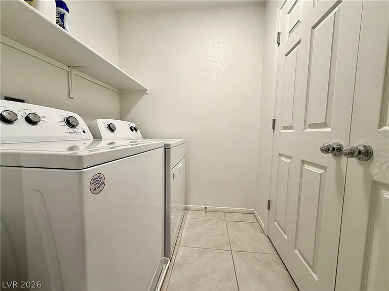 523 Cattleya Pl — Photo 11