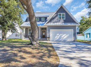 718 3rd Ave S, Surfside Beach, SC 29575