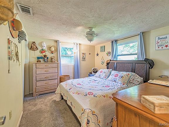 4th image of 10 James Ct