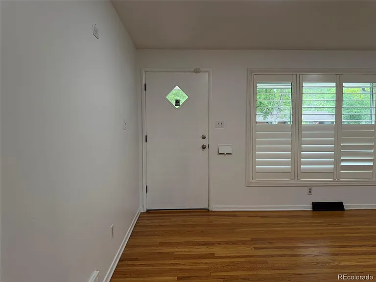 4105 S Inca St — Photo 3