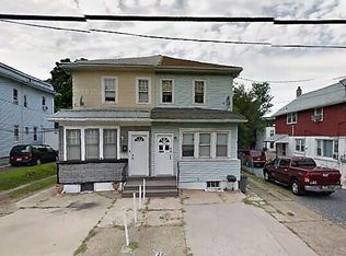 7625 River Rd, Pennsauken, NJ 08110