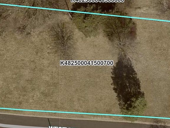 2nd image of 836 & 842 N Main St