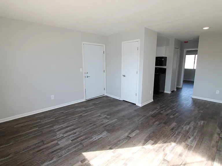 300 S West St #306 — Photo 5