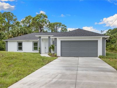 835 Oakridge Ave S, Lehigh Acres, FL, 33974