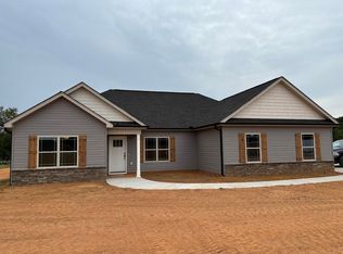 443 Cherokee Creek Rd, Gaffney, SC 29341