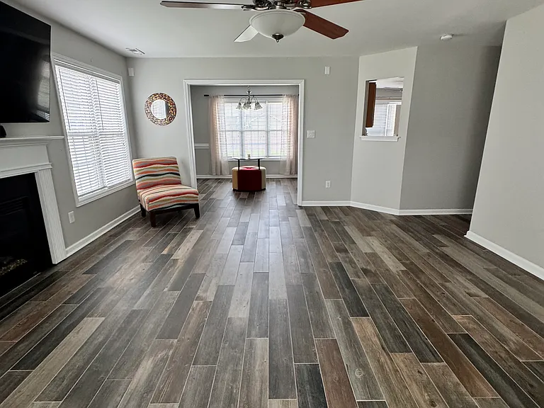 207 Bennington Dr — Photo 24