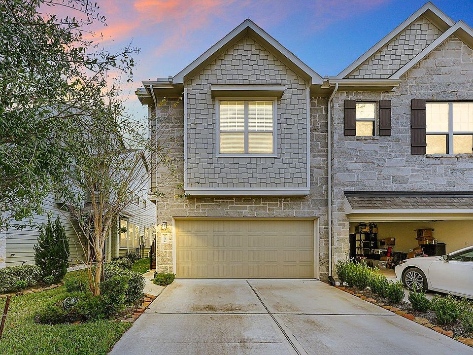 1st image of 18506 Jasmine Garden Pl