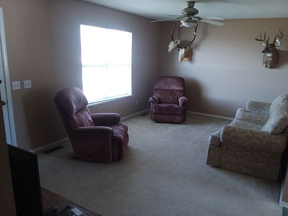 Upstairs living room 