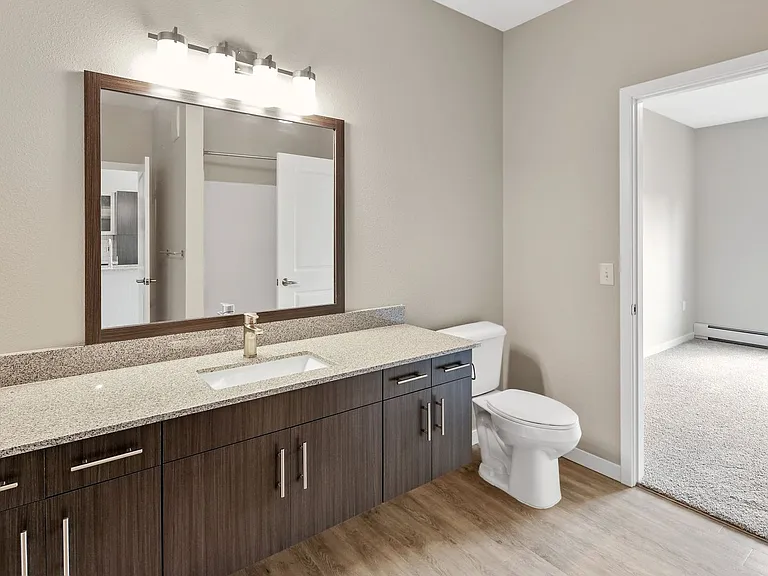 Encore Park Apartments — Photo 16
