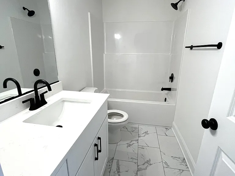 110 Aaron Pl — Photo 18