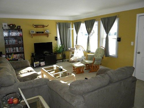 4th image of 3046 Birchwood Ave SW