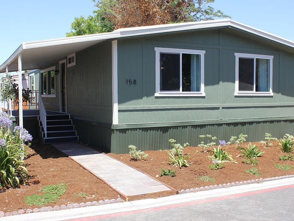 1st image of 2052 Gold St #158