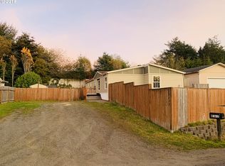 63437 Capitol Dr, Coos Bay, OR 97420