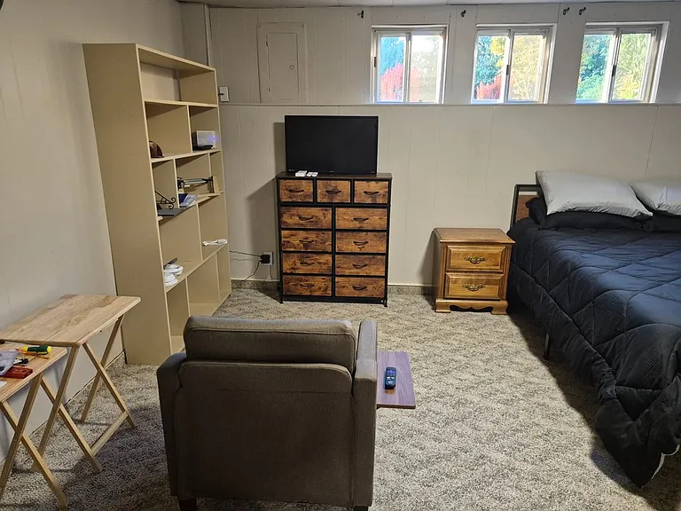 112 W Canyonview Dr — Photo 3