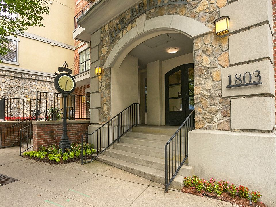 1st image of 1803 Broadway APT 516