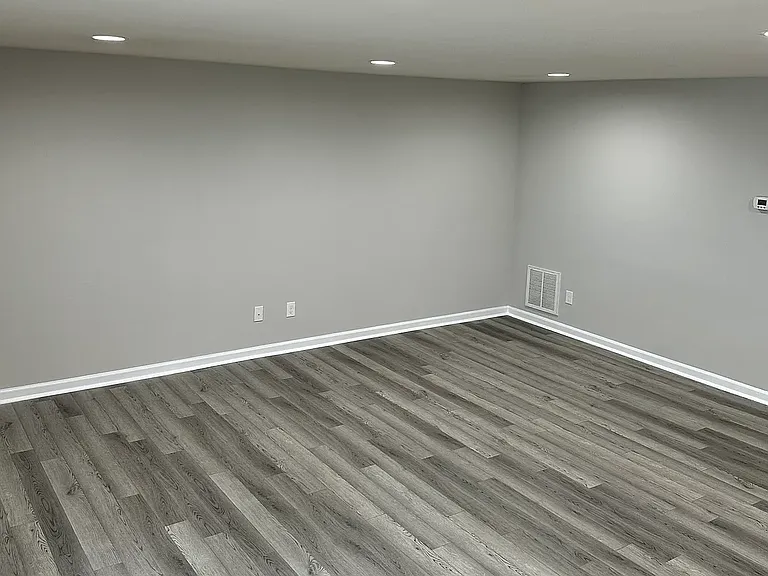529 Creekwillow Dr — Photo 12