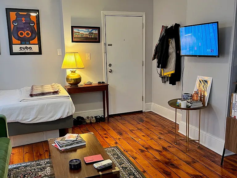 1702 W Girard Ave #2 — Photo 3