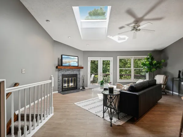 370 Bellpointe Cmns, Bellevue, KY 41073
