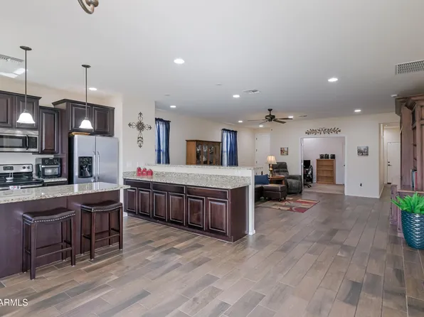 6845 W CHARTER OAK Road, Peoria, AZ 85381