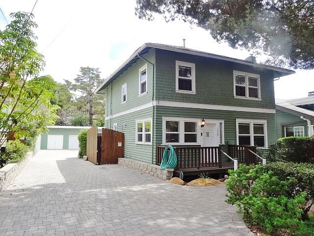 1st image of 1628 De La Vina St