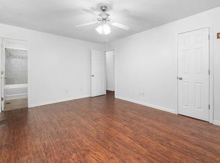 7904 Hendricks Rd, Cary, NC 27519