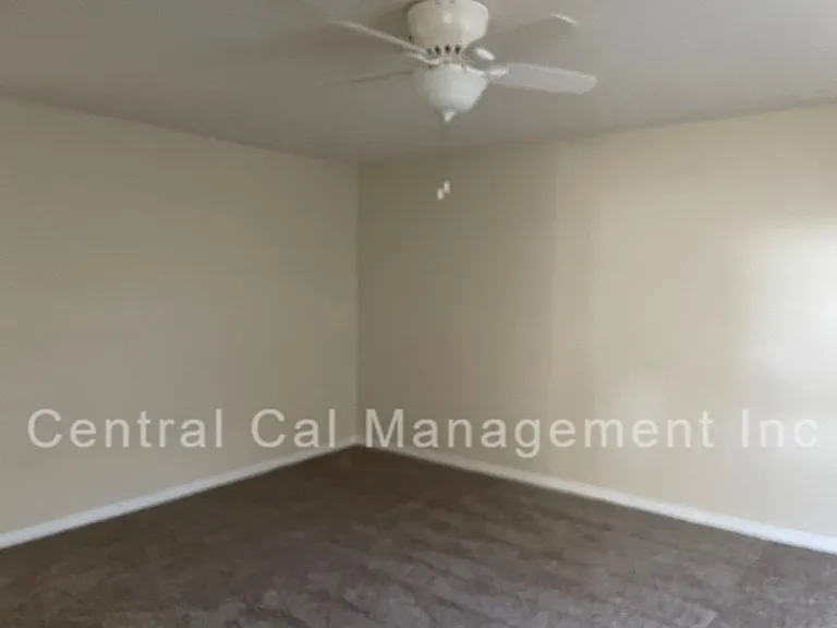 11902 Cedar Bluff Ave — Photo 19