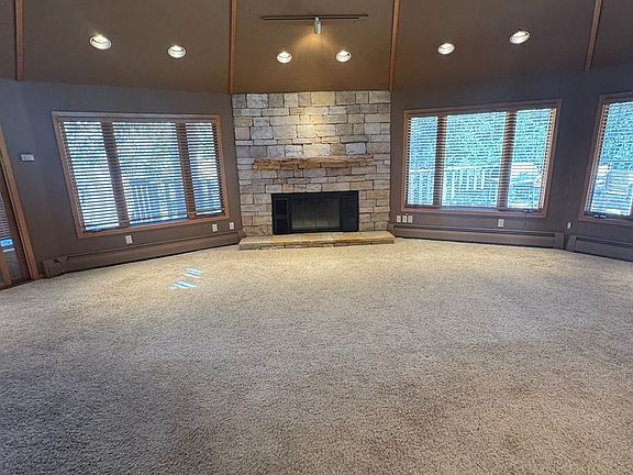 3rd image of 5124 Grouse Ln