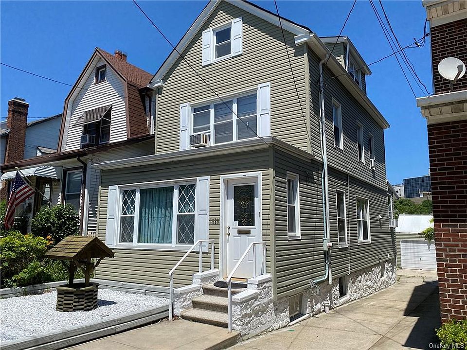 1st image of 1620 Yates Ave