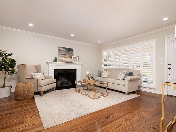 4th image of 2974 Briarfield Ave