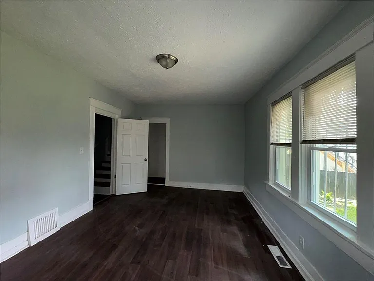 1462 Lucile Ave SW — Photo 14