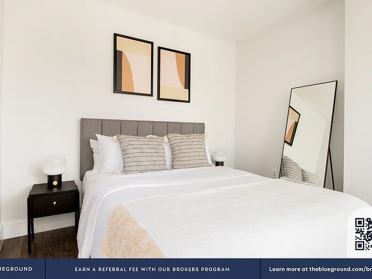 354 E 91st St #2102 — Photo 14
