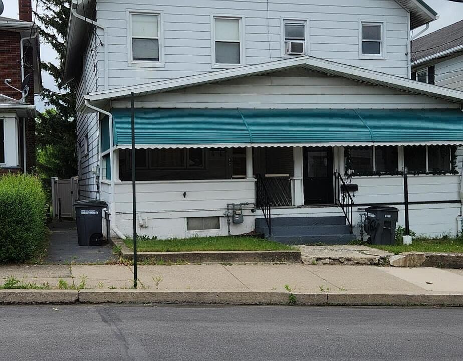 1st image of 762 Lincoln St