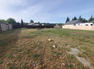 3127 Bedrock Ln, Redding, CA 96003