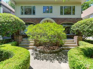 2714 H St APT 3, Sacramento, CA 95816