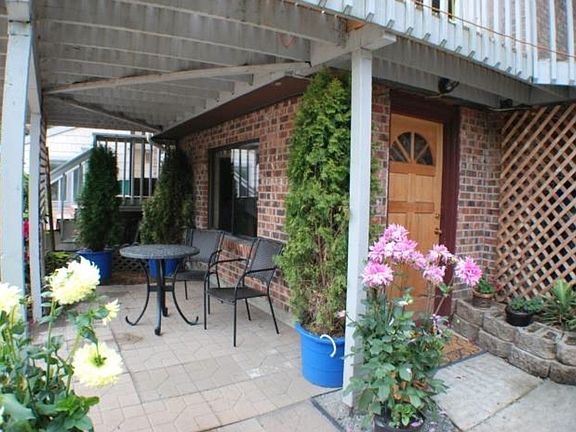 Apartment has a separate entrance and its own patio.