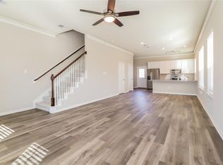 9846 Crescent Cove Dr, Montgomery, TX 77356