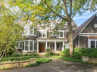 720 Rosewood Ave, Winnetka, IL 60093