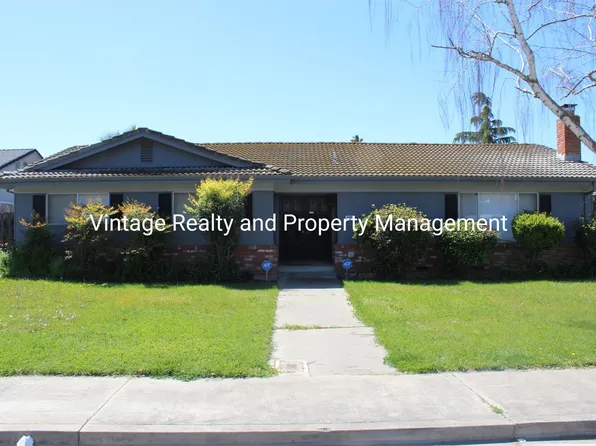 402 W Century Blvd, Lodi, CA 95240