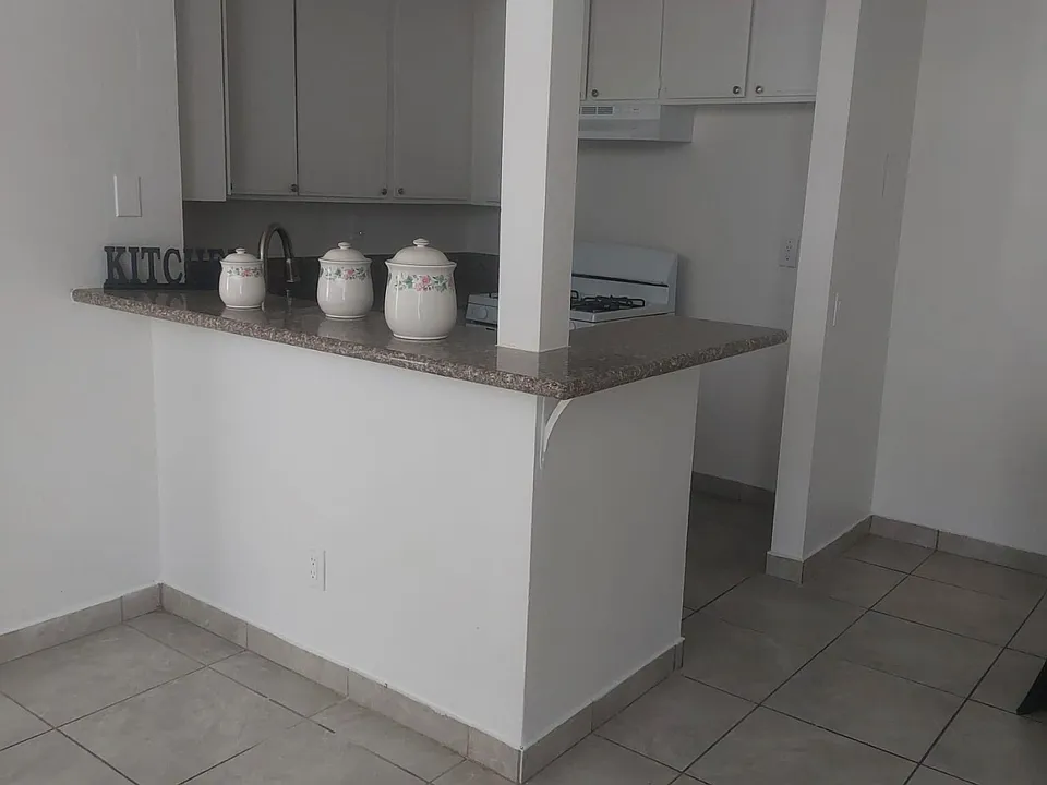 14131 Foothill Blvd #5