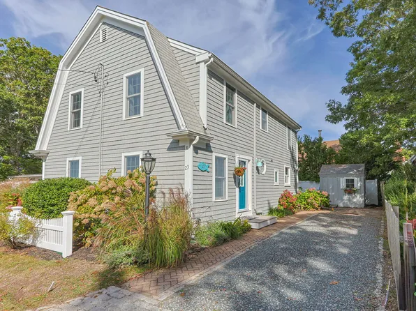 23 Zylpha Road, Harwich Port, MA 02646