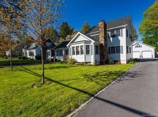 30 Fleetwood Ave, Bethel, CT 06801