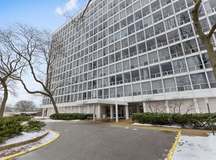 601 E 32nd St APT 1001, Chicago, IL 60616