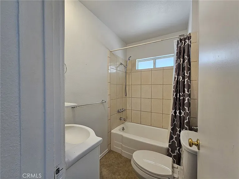 66051 3rd St — Photo 8
