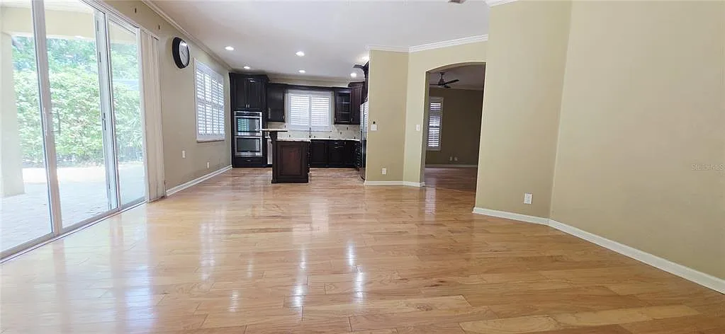 4 bed, 4.0 bath, 2799 sqft, $3,800 — Photo 4